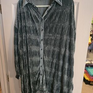 Pink Lily Textured Velvet Long Sleeve Dress